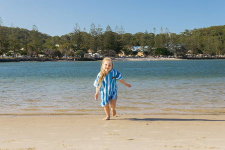 Ocean Breeze - Kids Hooded Towel Recycled Sand Free